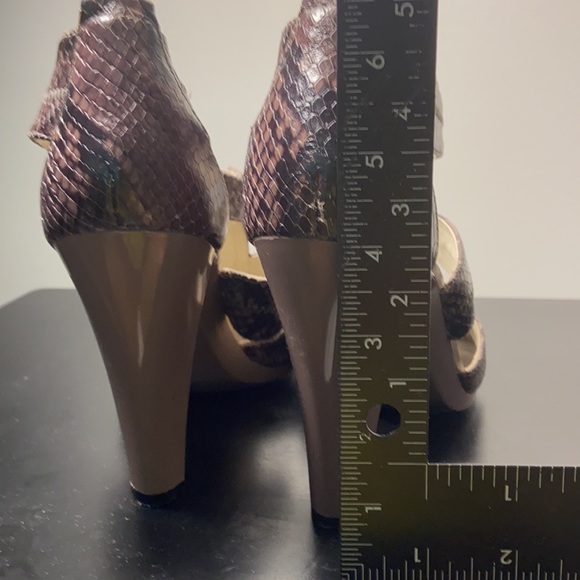 Michael Kors Heels - Picture 7 of 7